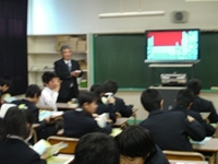 国旗カードをテレビで