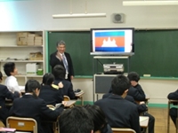 地図帳を活用する技能を細かく指導