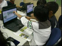 米作りの活動をまとめるポスター作り